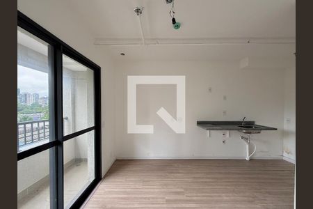 Quarto de kitnet/studio para alugar com 0 quarto, 24m² em Vila Cordeiro, São Paulo
