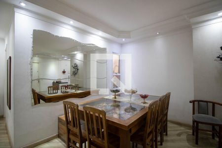Sala de apartamento à venda com 2 quartos, 109m² em Jardim Henriqueta, Taboão da Serra