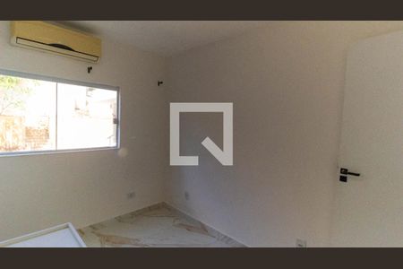 Casa de Condomínio para alugar com 5 quartos, 295m² em Santa Barbara, Niterói