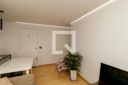 Sala de apartamento para alugar com 2 quartos, 42m² em Jardim Modelo, São Paulo