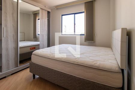 Quarto 1 de apartamento para alugar com 3 quartos, 94m² em Boa Vista, Curitiba