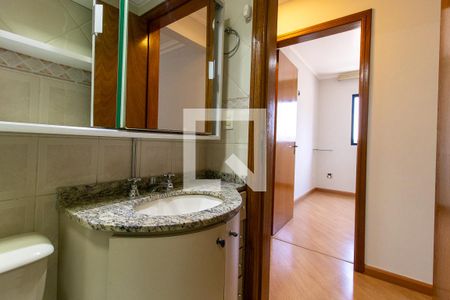 Banheiro Social de apartamento para alugar com 3 quartos, 94m² em Boa Vista, Curitiba