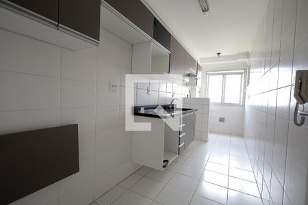 Cozinha de apartamento para alugar com 3 quartos, 67m² em Vila Homero Thon, Santo André
