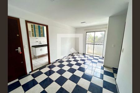 Sala de apartamento para alugar com 2 quartos, 50m² em Jardim Vila Galvao, Guarulhos