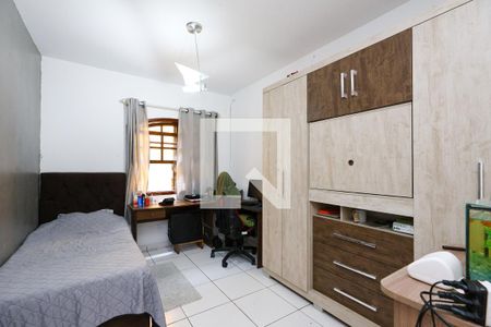Quarto 2 de casa à venda com 2 quartos, 139m² em Chácara Agrindus, Taboão da Serra
