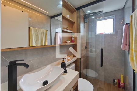 Banheiro de apartamento à venda com 2 quartos, 47m² em Cidade Satélite Íris, Campinas