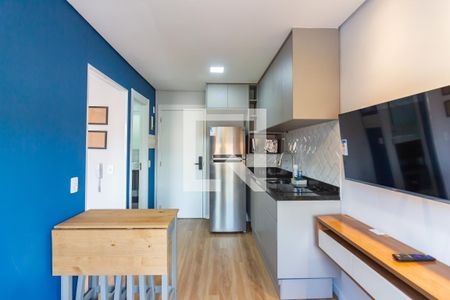 Sala e Cozinha de apartamento para alugar com 1 quarto, 24m² em Bonfim, Osasco