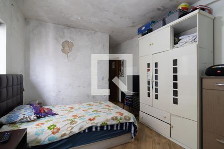 Suíte 1 de casa à venda com 5 quartos, 300m² em Vila Pierina, São Paulo