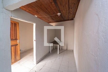 Cozinha de casa para alugar com 1 quarto, 67m² em Jardim Gonzaga, São Paulo