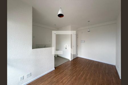 Sala de apartamento para alugar com 2 quartos, 45m² em Jardim São Luís, São Paulo