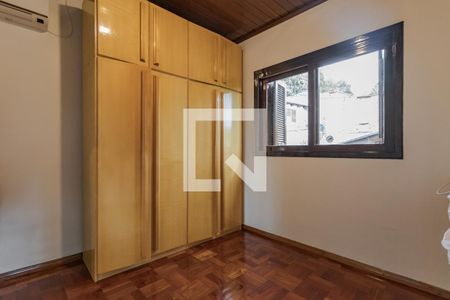 Quarto de casa para alugar com 4 quartos, 270m² em Morro Santana, Porto Alegre