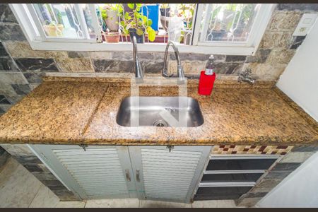 Detalhe - Sala/Cozinha de casa de condomínio para alugar com 1 quarto, 40m² em Brás, São Paulo