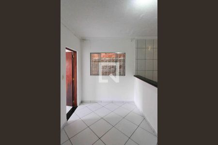 Sala de casa para alugar com 1 quarto, 35m² em Cidade Satelite Santa Barbara, São Paulo