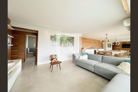 Foto 02 de apartamento à venda com 3 quartos, 143m² em Parque do Morumbi, São Paulo