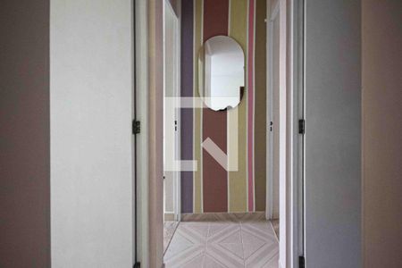 Corredor de apartamento à venda com 3 quartos, 60m² em Jardim Ibitirama, São Paulo