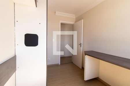 Quarto 1 de apartamento para alugar com 3 quartos, 60m² em Novo Mundo, Curitiba