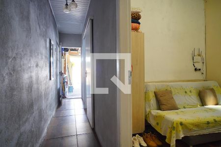 Corredor de casa à venda com 1 quarto, 45m² em Passo das Pedras, Porto Alegre