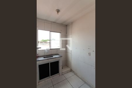 Cozinha e Área de Serviço de apartamento para alugar com 1 quarto, 45m² em Vila Sabrina, São Paulo