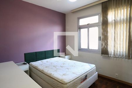 Quarto 1 de apartamento para alugar com 3 quartos, 90m² em Cachoeirinha, Belo Horizonte