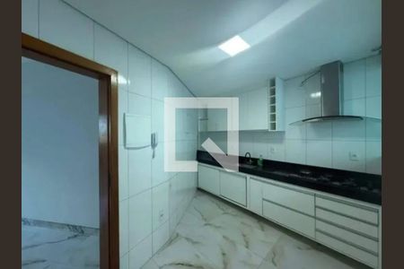 Apartamento para alugar com 3 quartos, 150m² em Santa Amelia, Belo Horizonte