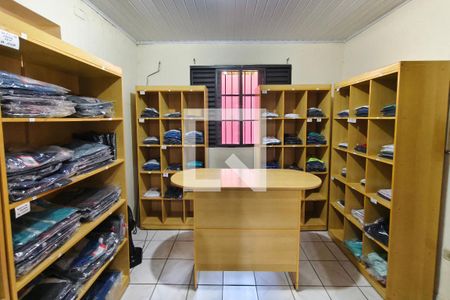 Quarto 1 de casa para alugar com 3 quartos, 200m² em Centro, Campinas