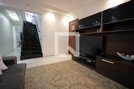 Sala de casa à venda com 4 quartos, 239m² em Parque Sao Vicente, Santo André