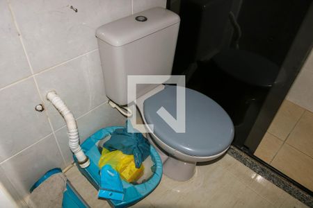 Banheiro 1º Pavimento de casa para alugar com 2 quartos, 70m² em Encantado, Rio de Janeiro