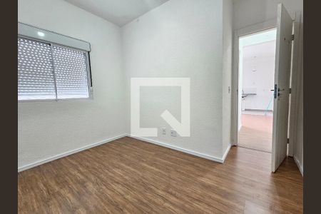 Quarto 1 de apartamento para alugar com 2 quartos, 45m² em Jardim São Luís, São Paulo