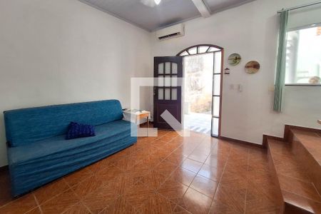 Sala de casa para alugar com 1 quarto, 55m² em itaipu, Niterói