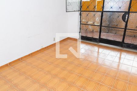 Sala de casa para alugar com 2 quartos, 105m² em Paciência, Rio de Janeiro