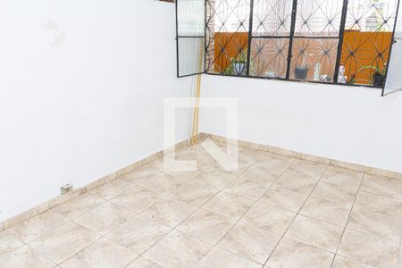 Quarto 1 de casa para alugar com 2 quartos, 105m² em Paciência, Rio de Janeiro