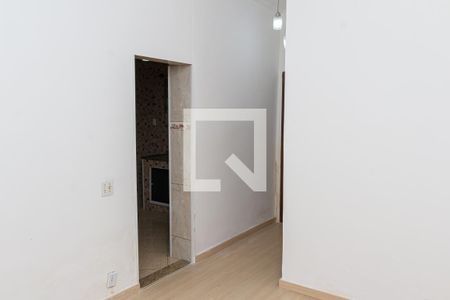 Sala de casa para alugar com 2 quartos, 100m² em Campo Grande, Rio de Janeiro