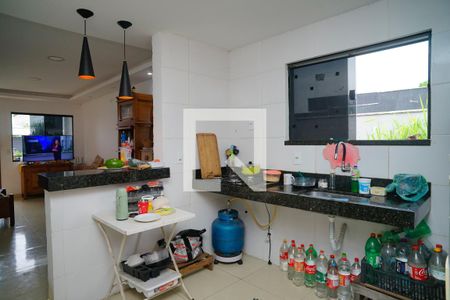 Cozinha de casa para alugar com 3 quartos, 90m² em Itaipuaçu, Maricá