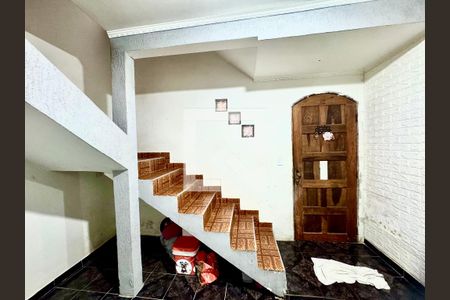 Antesala de casa à venda com 4 quartos, 120m² em Parque Continental Ii, Guarulhos