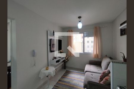 Sala de apartamento para alugar com 2 quartos, 34m² em Parque Fongaro, São Paulo