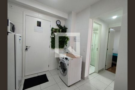 Área de Serviço de apartamento para alugar com 2 quartos, 34m² em Parque Fongaro, São Paulo