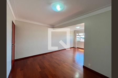Sala de apartamento à venda com 3 quartos, 105m² em Jardim Nova Europa, Campinas
