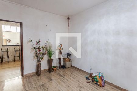 Sala de casa à venda com 2 quartos, 82m² em São Paulo, Belo Horizonte