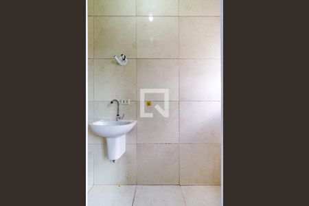 Casa para alugar com 2 quartos, 100m² em Jardim Campo Limpo, São Paulo