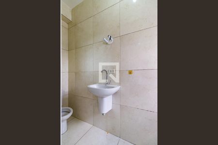 Casa para alugar com 2 quartos, 100m² em Jardim Campo Limpo, São Paulo