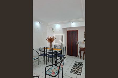 Sala de apartamento para alugar com 2 quartos, 90m² em Vila Assuncao, Praia Grande