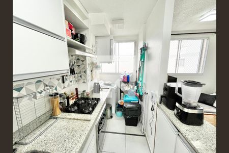 Sala/Cozinha de apartamento à venda com 2 quartos, 44m² em Vila Santa Maria, São Paulo