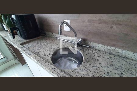 Apartamento para alugar com 2 quartos, 59m² em Vila Osasco, Osasco