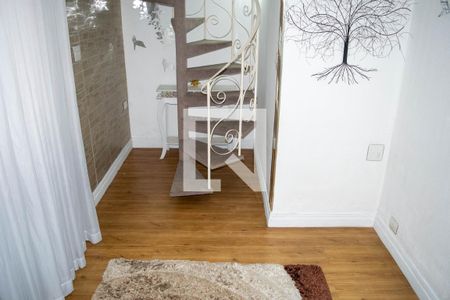 Sala de casa para alugar com 2 quartos, 140m² em Penha de França, São Paulo