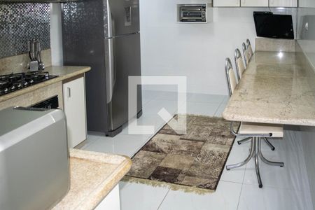 Cozinha de casa para alugar com 2 quartos, 140m² em Penha de França, São Paulo