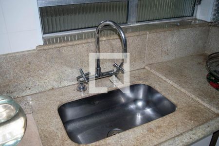 Cozinha de casa para alugar com 2 quartos, 140m² em Penha de França, São Paulo