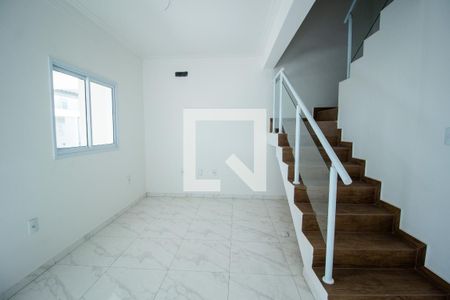 Sala de casa de condomínio para alugar com 2 quartos, 93m² em Jardim Simus, Sorocaba