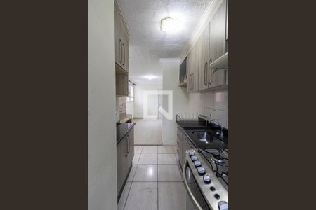 Sala/Cozinha/Área de Serviço de apartamento para alugar com 2 quartos, 42m² em Vila Curuçá Velha, São Paulo