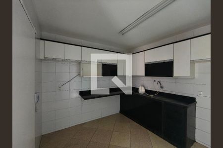 Casa de Condomínio para alugar com 2 quartos, 81m² em Pechincha, Rio de Janeiro