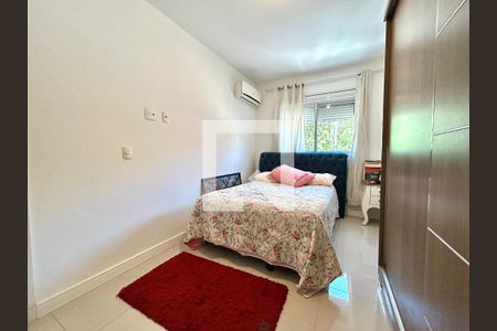 Suíte de apartamento para alugar com 2 quartos, 63m² em Pantanal, Florianópolis